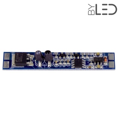 Détecteur sans contact de porte pour profilé ruban LED